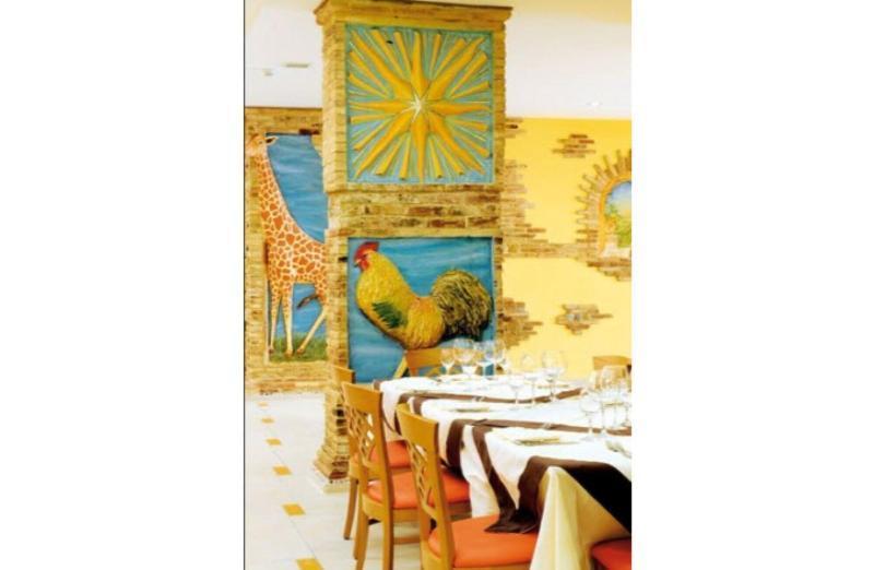 רוקה סן ג'ובאני Hotel Cristina מראה חיצוני תמונה