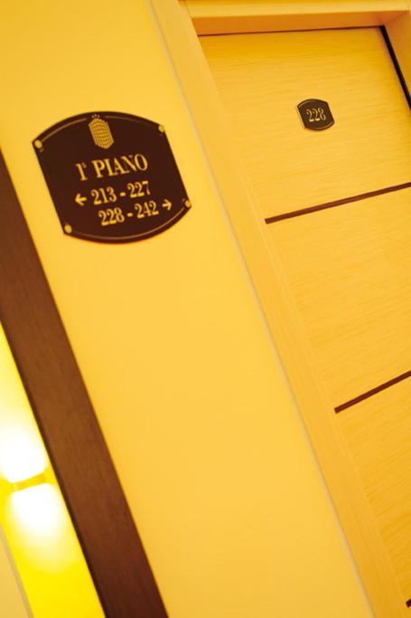 רוקה סן ג'ובאני Hotel Cristina מראה חיצוני תמונה