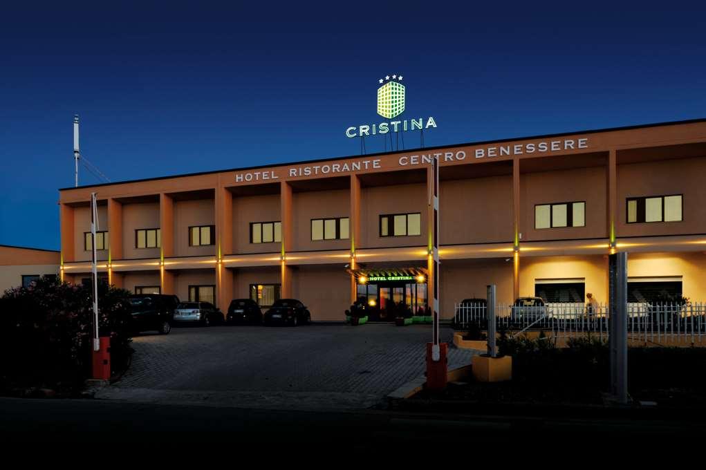 רוקה סן ג'ובאני Hotel Cristina מראה חיצוני תמונה